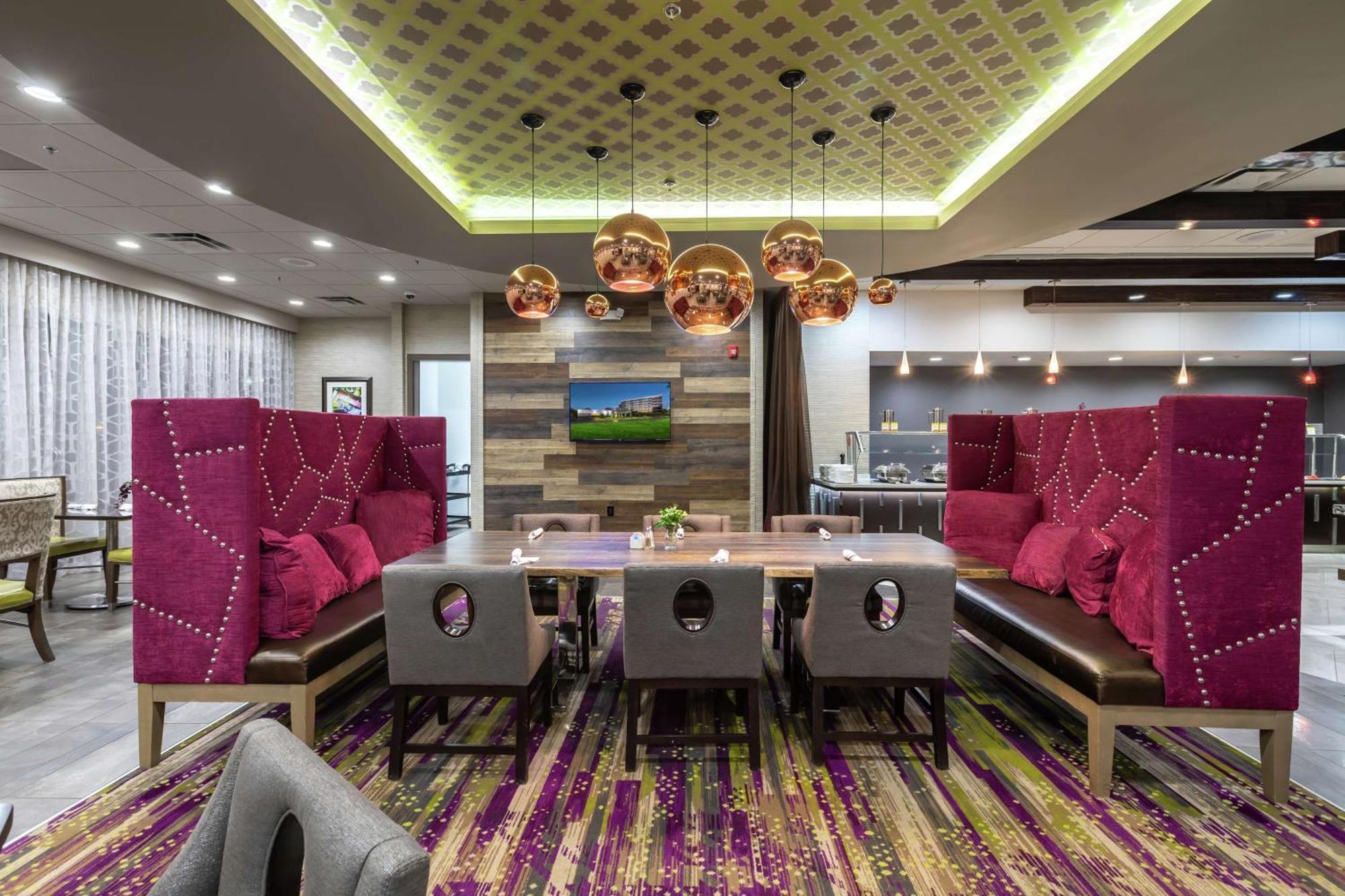 Doubletree By Hilton Winston Salem - University, Nc Buitenkant foto